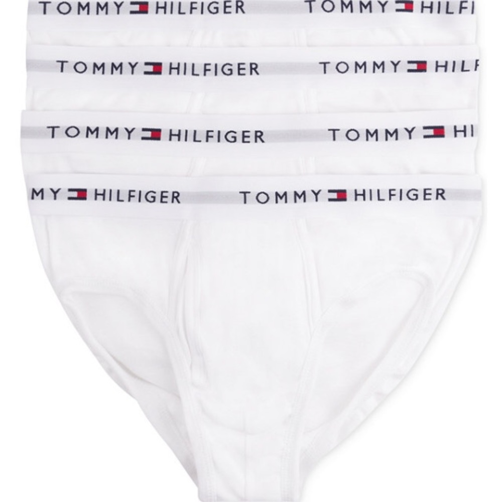 NWOT 4 Pack Tommy Hilfiger Classic Briefs